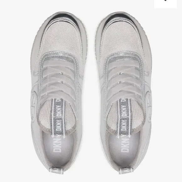 DKNY Womens Silver Logo Sabatini Round Toe Slip On Athletic Sneakers Shoes Sz 10