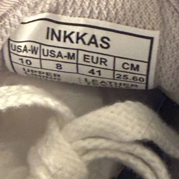 DKNY Womens Silver Logo Sabatini Round Toe Slip On Athletic Sneakers Shoes Sz 10