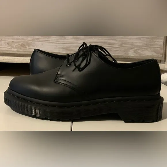 Doc Martens Black Shoes NWOT
