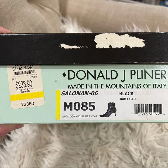 Donald J Pliner Black Heeled Ankle Boots, size 8.5