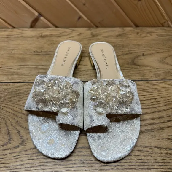 Donald‎ Pliner Frances Slide Sandals Gold Jewel Embellished Women 9.5 MSRP $198