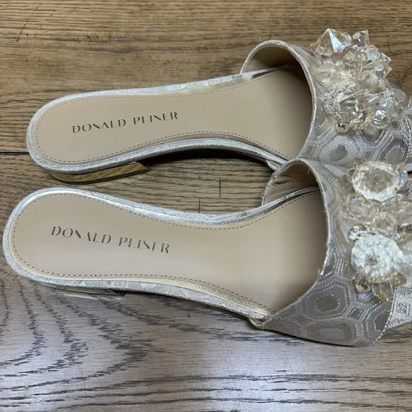 Donald‎ Pliner Frances Slide Sandals Gold Jewel Embellished Women 9.5 MSRP $198