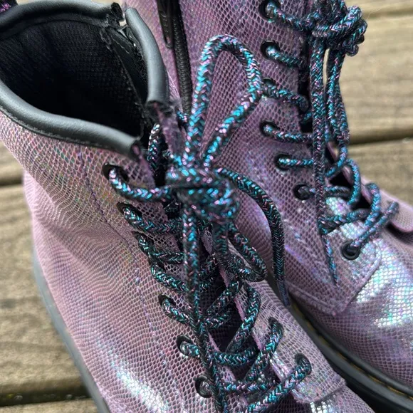 Dr. Martens 1460 Purple Iridescent Snake Reptile Glitter Zipup Boots Sz 3