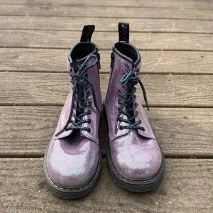 Dr. Martens 1460 Purple Iridescent Snake Reptile Glitter Zipup Boots Sz 3