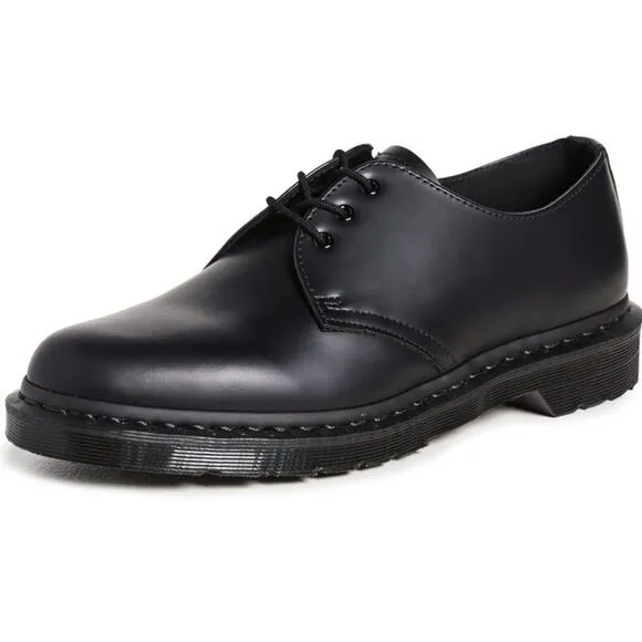 Dr. Martens Unisex 1461 3-Tie Shoe Black, Size 7 Men/Kids, 8 Women