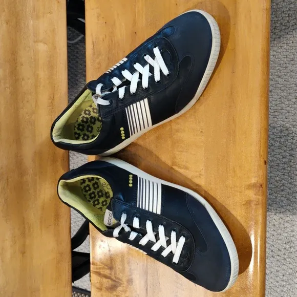 Ecco Hydromax golf shoes size eu 45 us 11-11.5 black and lime