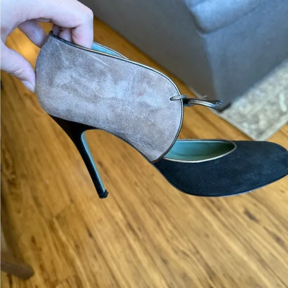 Elegant Black and Brown Women's Heels