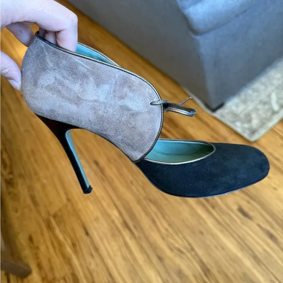 Elegant Black and Brown Women's Heels