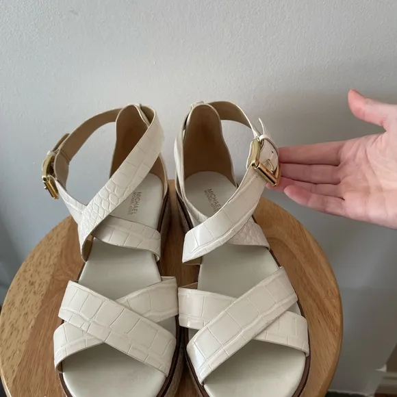 Elegant Cream Michael Kors Wedge Leather Espadrilles Open Toe Sandals