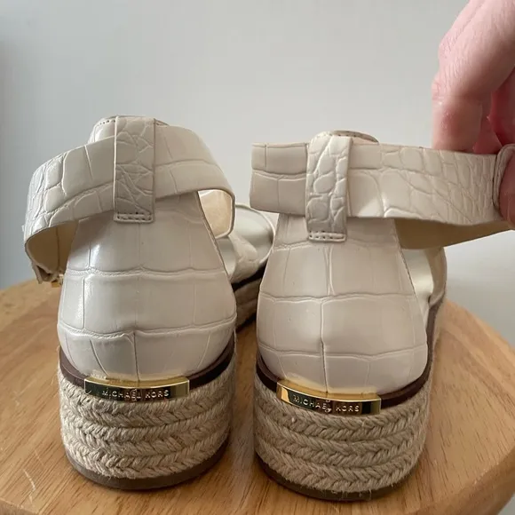 Elegant Cream Michael Kors Wedge Leather Espadrilles Open Toe Sandals