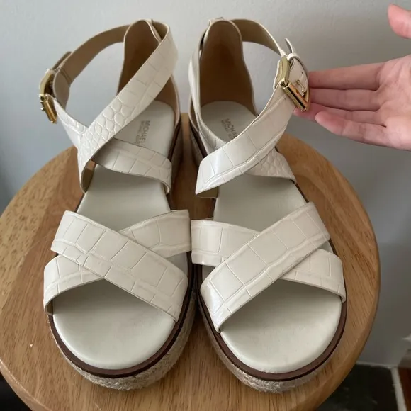 Elegant Cream Michael Kors Wedge Leather Espadrilles Open Toe Sandals