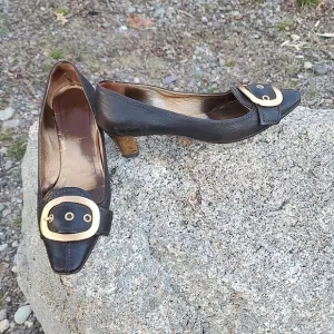 Elegant Prada Black and Gold Women's Shoes Leather Pumps