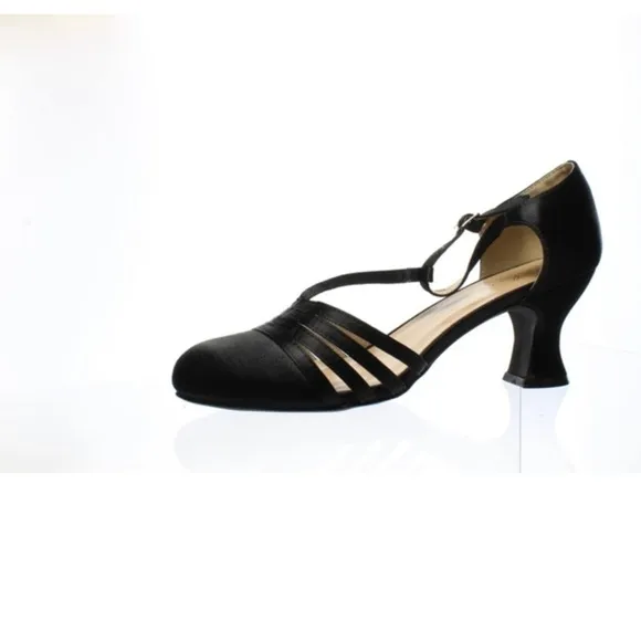 Ellie Shoes size 10 Women's Satin Pumps