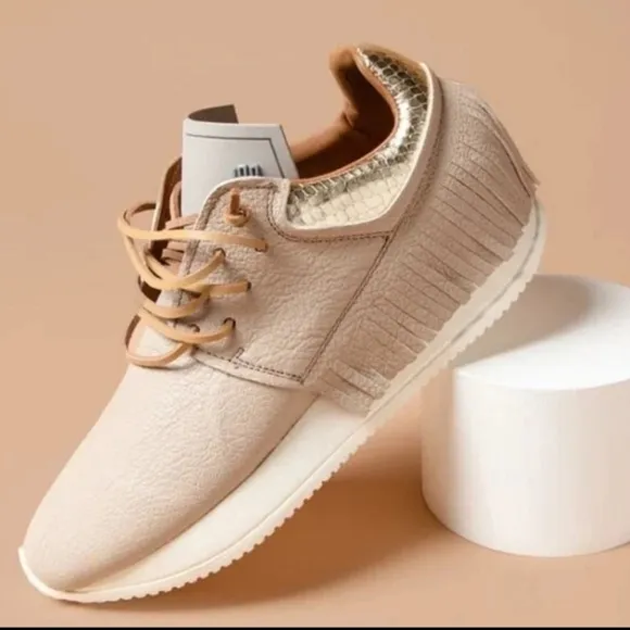 Esseutesse Fringe Sneaker 100% Handmade Leather-Sand-Sz41 -$400-goose-weitzman