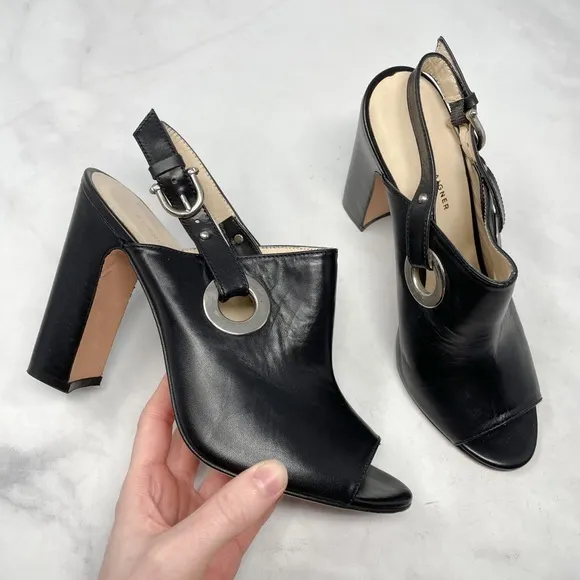 Etienne Aigner Kierra Leather Peep Toe Harness Block Heel Ankle Booties 90s 8