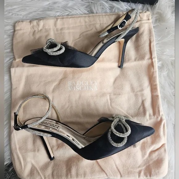 EUC Badgley Mischka 'Sacred' Stiletto Pointed Toe Heel, Size 6.5