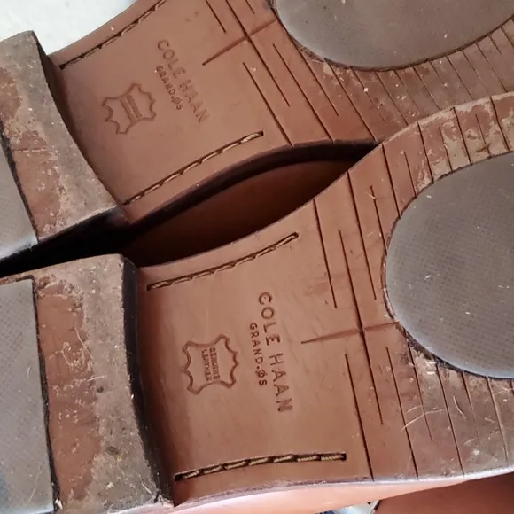 EUC. Cole Haan Mens Brown Lace Up Round Toe Oxford Dress Shoes Size 9.5M…