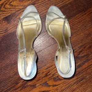 🌟🌟EUC Jcrew🌟🌟fancy strappy sandals. Size 10 worn once to 1 wedding.