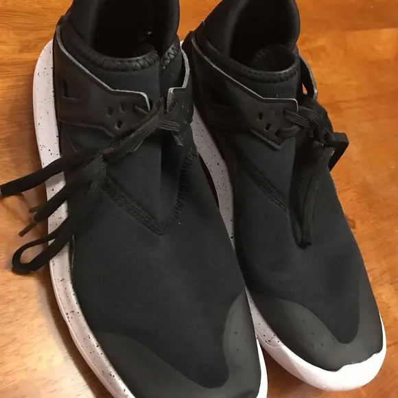 EUC Jordan Flight black shoes size 6.5 Y