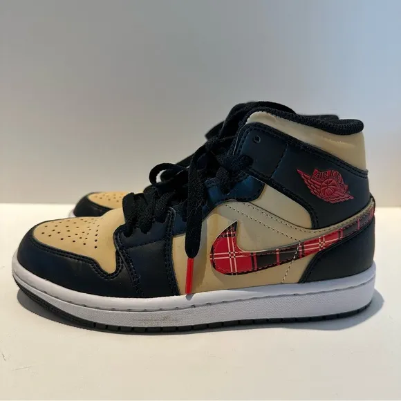 EUC Nike Kid’s Air Jordan 1 Mid SE ‘Tartan Swoosh’ Black Sesame - Kid’s Size 3.5