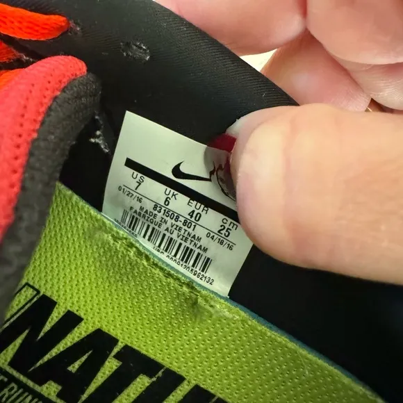 Euc Nike shoes