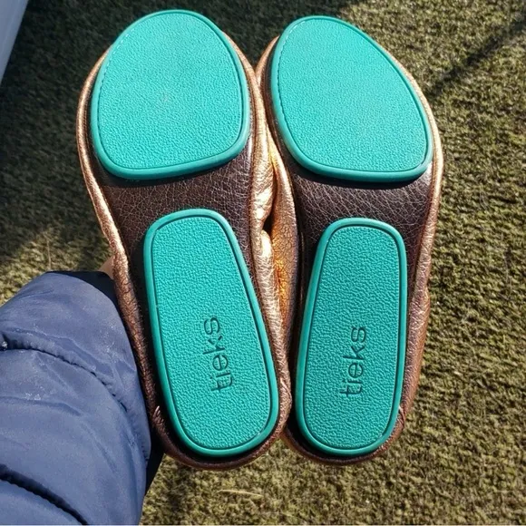 EUC! Tieks Flats by Gavrieli in Color Rose Gold Glam - Size Women’s 7