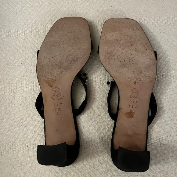 EXTREMELY RARE and Retired~TIA~Brighton Black Beaded High Heel Sandals Size 9.5