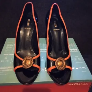 Fendi Black and Orange Patent Leather heels 40.5 (9.5) US