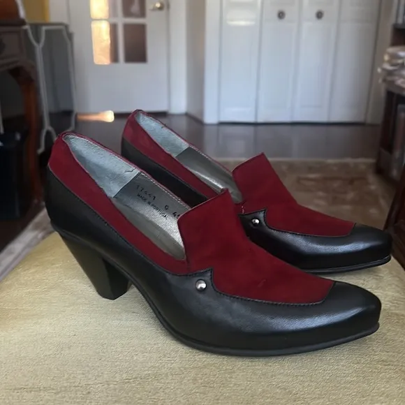 Fidji Black Leather Heels with Burgundy Suede Vamp Retro Pump Shoes EU 40