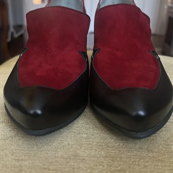Fidji Black Leather Heels with Burgundy Suede Vamp Retro Pump Shoes EU 40