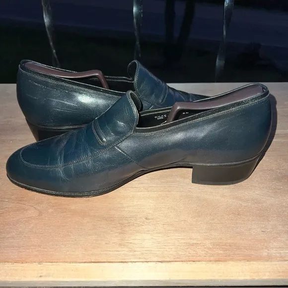 Florsheim Navy Leather Slip-On Loafers Men’s Size 8.5 EEE Model 89175 ED