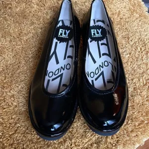 Fly London shoes eu37