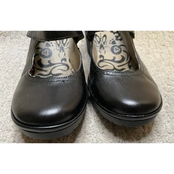 FLY London WOKA095FLY Black Giglio Mary Jane Shoes NIB 41 US 10 Box Pumps Heels