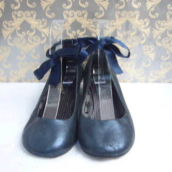 Fornarina Blue Metallic Kitten Heel -Size 37/6-6.5