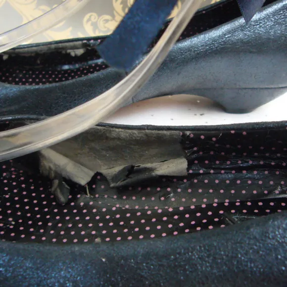 Fornarina Blue Metallic Kitten Heel -Size 37/6-6.5