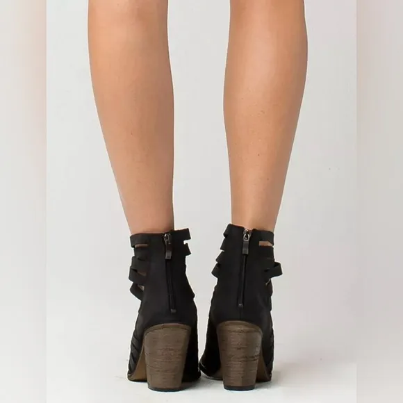 Free People Hybrid Strappy Leather Women’s Ankle Bootie in Black