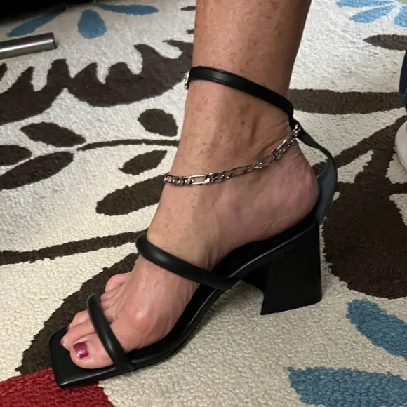 FREE PEOPLE Parker Chain Leather Block Heel Chain-Wrap Ankle Sandals/Heels NWT