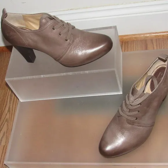 FRYE Marissa Oxford Heels Pumps Shoes Size 11M