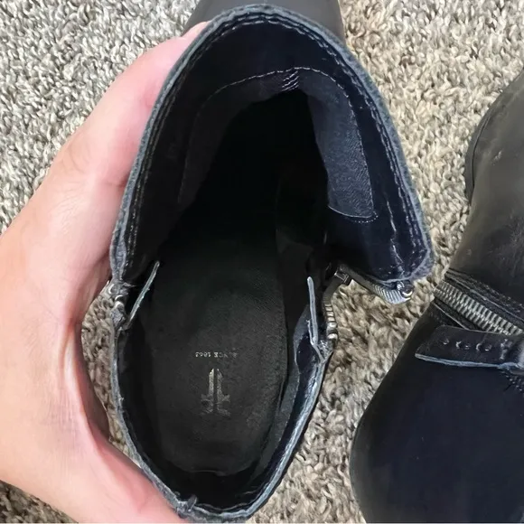 Frye Women’s Judith‎ Black Leather Zip Booties Boots Size 8
