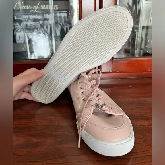G by Guess | NWT pink and sparkly sneakers shoes - 11