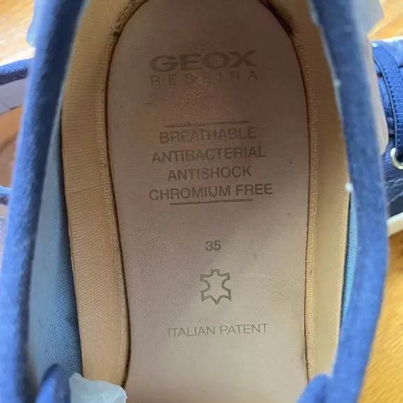 Geox Respira Disney Frozen 2 Elsa Shoes Kids Sz 3.5