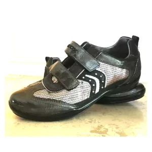Geox Respira Girls Uniform Shoes Platinum 3.5‎