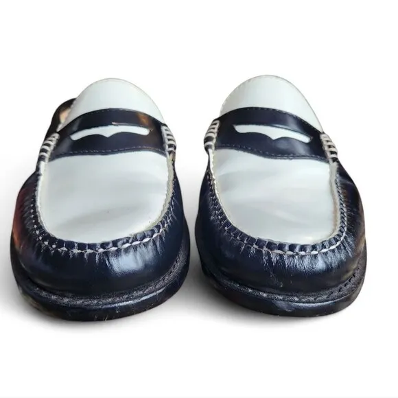 G.H. Bass Women's Wynn Mule Weejun patient black and white 7.5