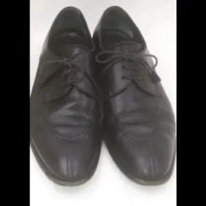 Giorgio Armani black leather Mens tie up shoes 43