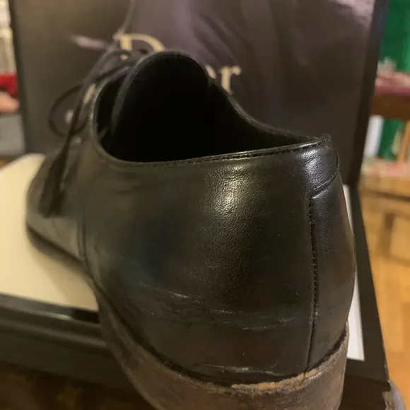 Giorgio Armani black leather Mens tie up shoes 43