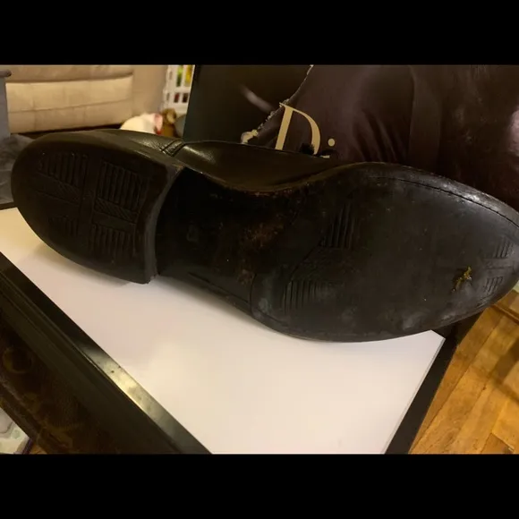 Giorgio Armani black leather Mens tie up shoes 43