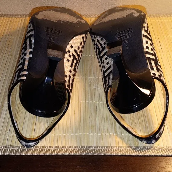 GIUSEPPE ZANOTTI Black and White Geometric Slingback Heels 9.5B