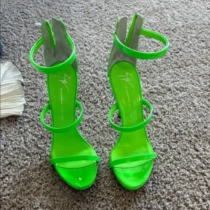 Giuseppe Zanotti Green Stiletto Heels