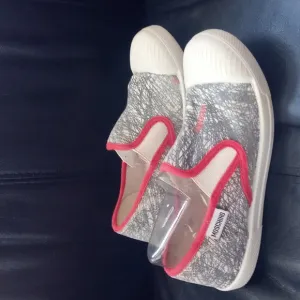 GUC Moschino kids shoes