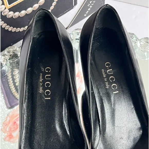 GUCCI  Black Leather Classic Pump 1012555  Size 38.5 C Made in Italy